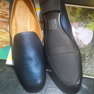 Naturalizer loafers